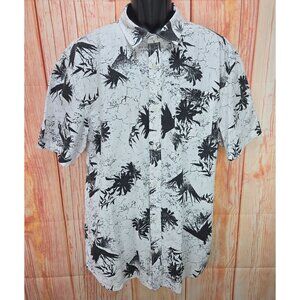 Vans XL Classic Fit Short Sleeve Button-Up Floral Shirt